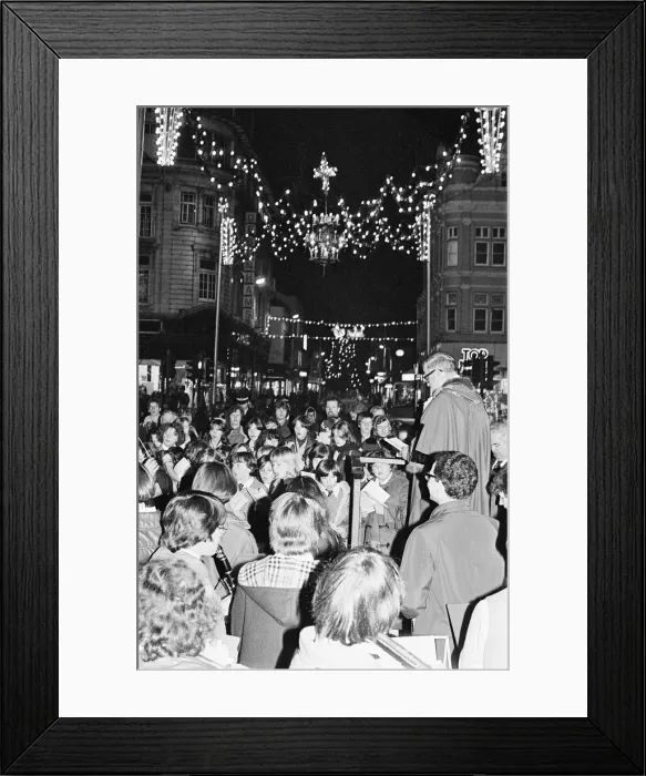 Framed Print : Middlesbrough Christmas Lights switched on by Mayor, Middlesbrough, North Yorkshire Framed Print : Middlesbrough Christmas Lights switched on by Mayor, Middlesbrough, North Yorkshire