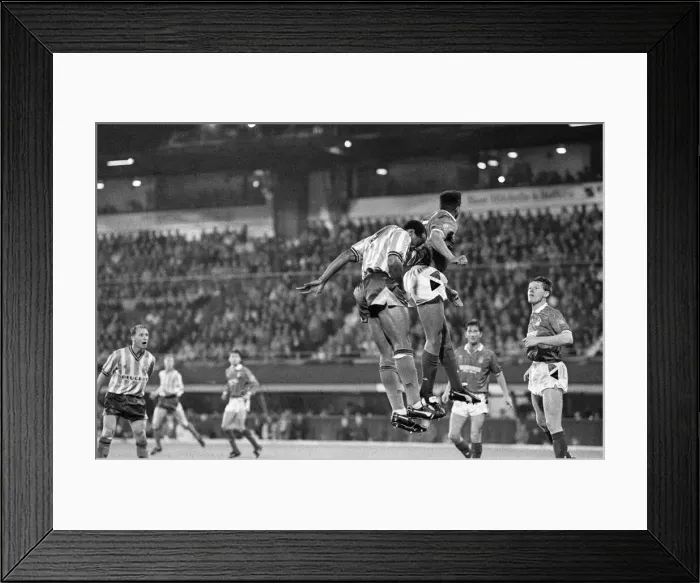 Framed Print : Coventry City 5 v Nottingham Forest 4. Fourth round of the Rumbelows Cup Framed Print : Coventry City 5 v Nottingham Forest 4. Fourth round of the Rumbelows Cup