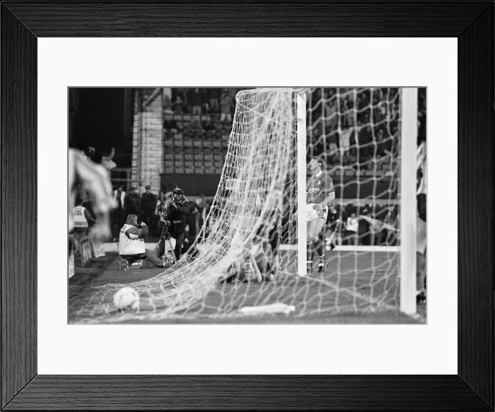 Framed Print : Coventry City 5 v Nottingham Forest 4. Fourth Round of the Rumbelows Cup