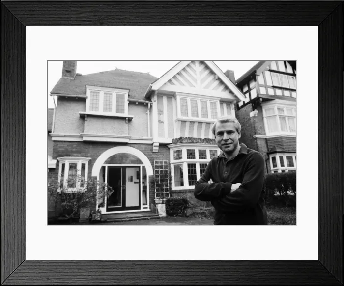 Framed Print : Mike Prince, ATV Midlands Presenter pictured at his edwardian home which is for sale in