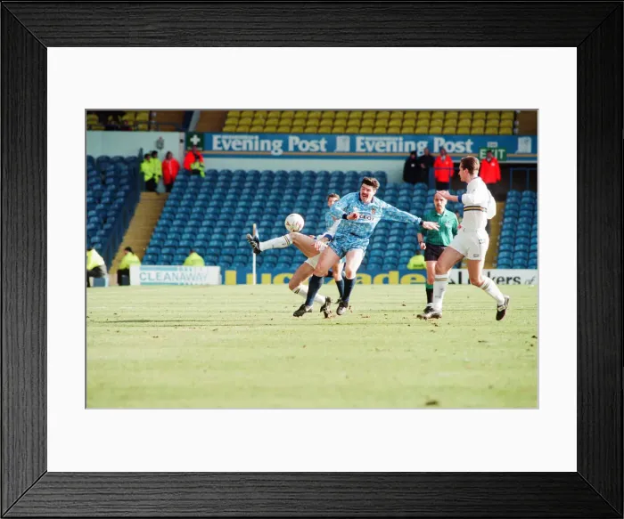 Framed Print : Leeds 1-0 Coventry, Premier league match at Elland Road, Saturday 19th March 1994
