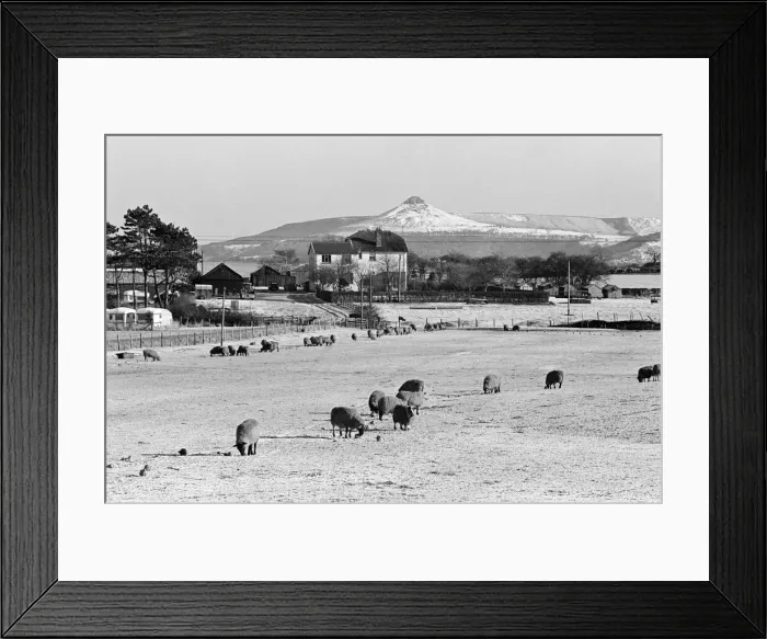Framed Print : Countryside Scenes, Cleveland, North Yorkshire, 1st February 1980 Framed Print : Countryside Scenes, Cleveland, North Yorkshire, 1st February 1980