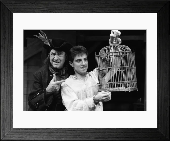 Framed Print : Treasure Island, Pantomime, Photo-call, Birmingham Repertory Theatre, Birmingham Framed Print : Treasure Island, Pantomime, Photo-call, Birmingham Repertory Theatre, Birmingham