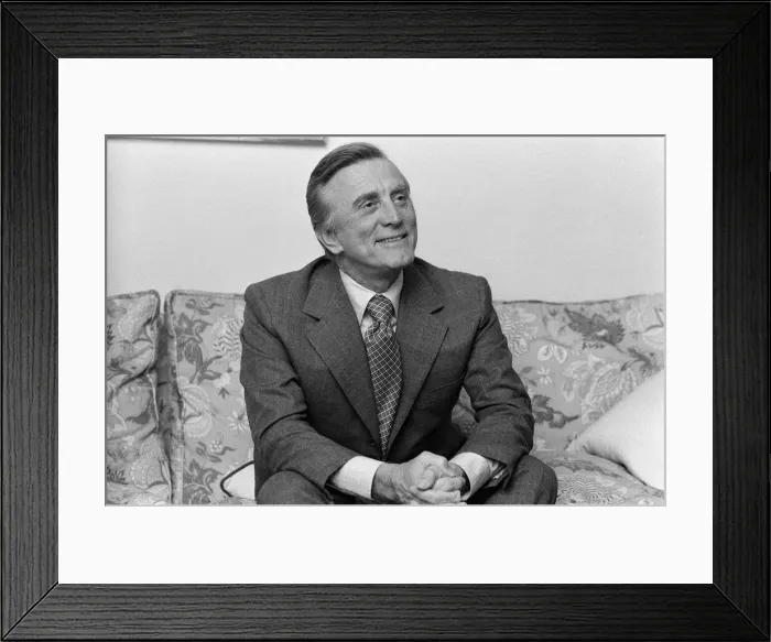 Framed Print : Actor Kirk Douglas pictured in London. 22nd November 1973 Framed Print : Actor Kirk Douglas pictured in London. 22nd November 1973