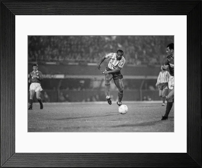 Framed Print : Coventry City 5 v Nottingham Forest 4. Fourth Round of the Rumbelows Cup Framed Print : Coventry City 5 v Nottingham Forest 4. Fourth Round of the Rumbelows Cup