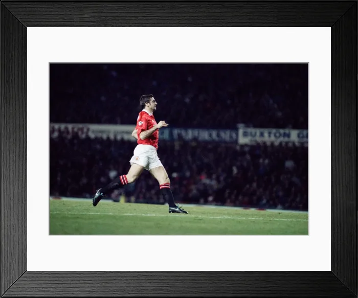 Framed Print : English Premier League match at Old Trafford. Manchester United 2 v Manchester City Framed Print : English Premier League match at Old Trafford. Manchester United 2 v Manchester City