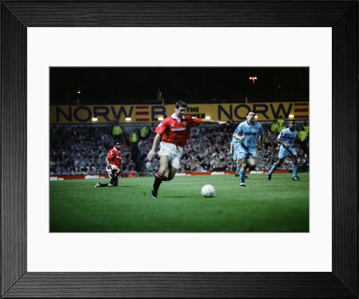 Framed Print : English Premier League match at Old Trafford. Manchester United 2 v Manchester City Framed Print : English Premier League match at Old Trafford. Manchester United 2 v Manchester City