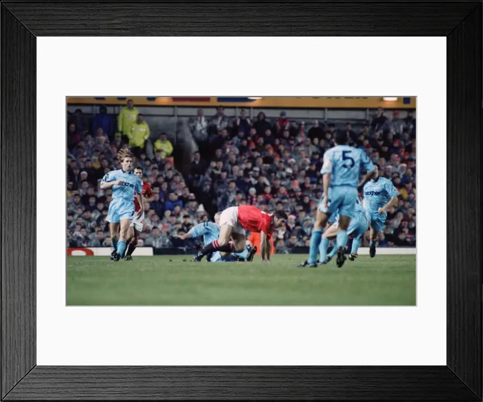 Framed Print : English Premier League match at Old Trafford. Manchester United 2 v Manchester City Framed Print : English Premier League match at Old Trafford. Manchester United 2 v Manchester City