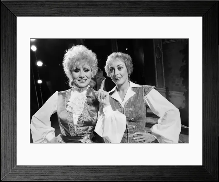 Framed Print : Cinderella Pantomime, Photo-call, Alexandra Theatre, Birmingham, 20th December 1984 Framed Print : Cinderella Pantomime, Photo-call, Alexandra Theatre, Birmingham, 20th December 1984