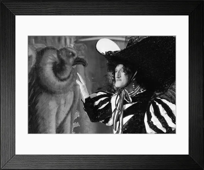 Framed Print : Cinderella Pantomime, Photo-call, Alexandra Theatre, Birmingham, 20th December 1984 Framed Print : Cinderella Pantomime, Photo-call, Alexandra Theatre, Birmingham, 20th December 1984