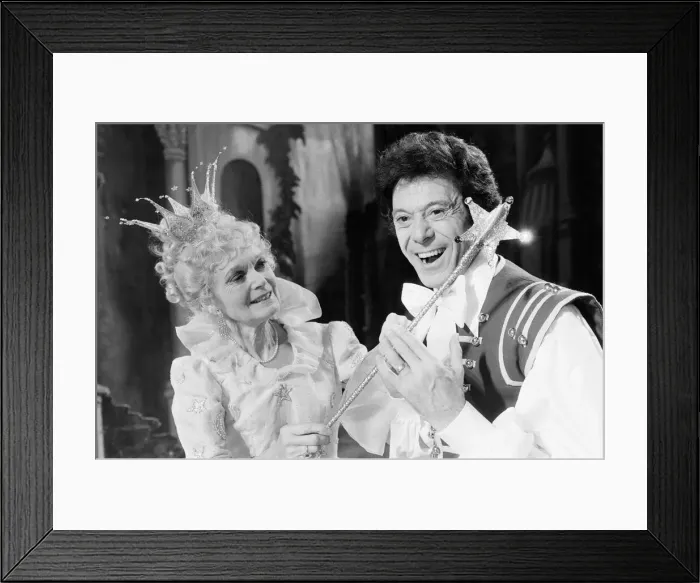 Framed Print : Cinderella Pantomime, Photo-call, Alexandra Theatre, Birmingham, 20th December 1984 Framed Print : Cinderella Pantomime, Photo-call, Alexandra Theatre, Birmingham, 20th December 1984