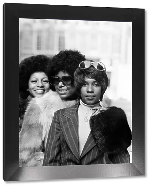 The Supremes, left to right, Lynda Lawrence, Jean Terrell and Mary Wilson