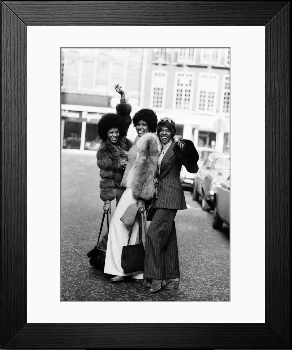 Framed Print : The Supremes, left to right, Lynda Lawrence, Jean Terrell and Mary Wilson Framed Print : The Supremes, left to right, Lynda Lawrence, Jean Terrell and Mary Wilson