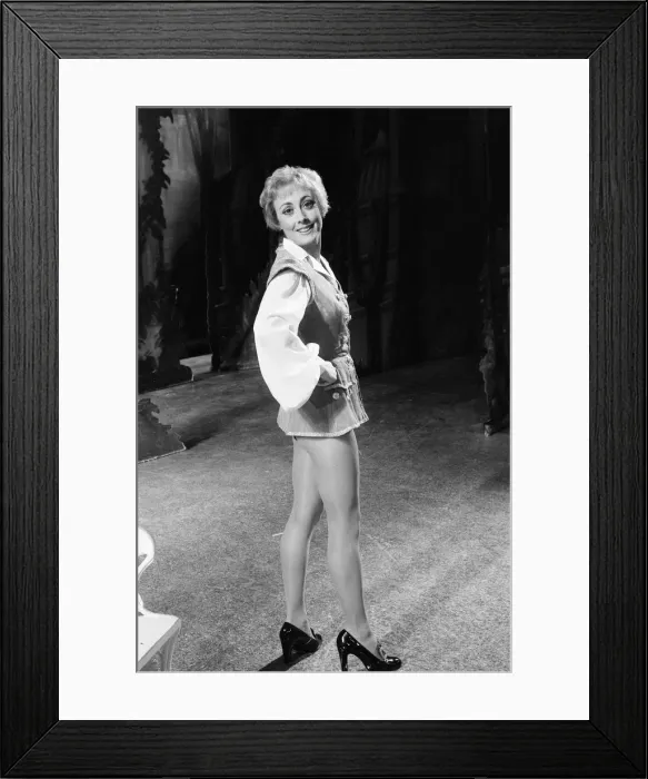 Framed Print : Cinderella Pantomime, Photo-call, Alexandra Theatre, Birmingham, 20th December 1984 Framed Print : Cinderella Pantomime, Photo-call, Alexandra Theatre, Birmingham, 20th December 1984
