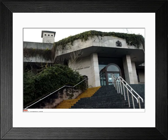 Framed Print : 00731911 Framed Print : 00731911