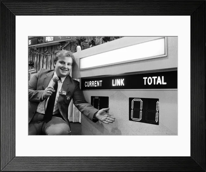Framed Print : Coral Bingo Feature, Huddersfield, 7th December 1990 Framed Print : Coral Bingo Feature, Huddersfield, 7th December 1990