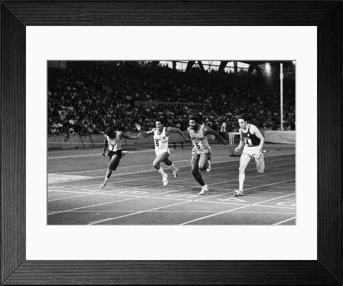 Framed Print : Allan Wells (right) comes in fourth place at the Rotary Watches Athletics Framed Print : Allan Wells (right) comes in fourth place at the Rotary Watches Athletics