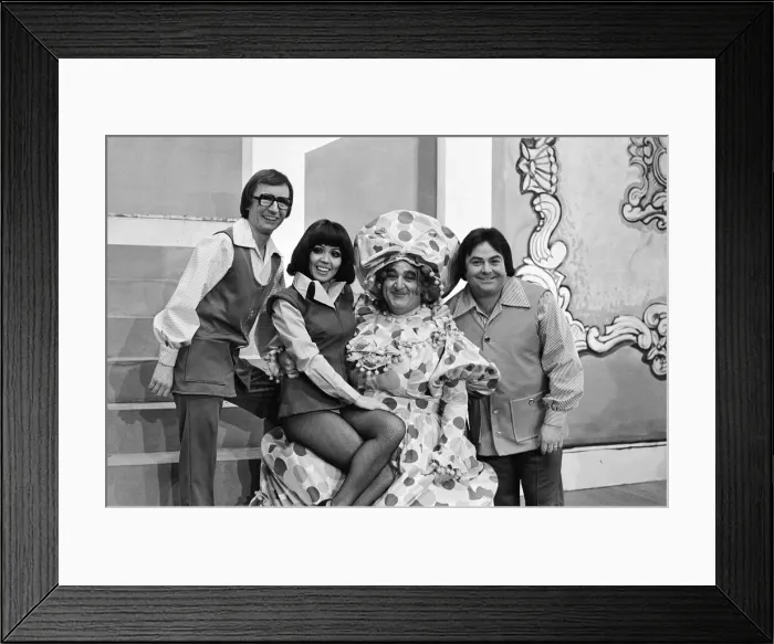 Framed Print : Jack and the Beanstalk, Pantomime, Photo-call, Grand Theatre, Wolverhampton Framed Print : Jack and the Beanstalk, Pantomime, Photo-call, Grand Theatre, Wolverhampton