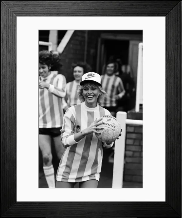 Framed Print : Britt Ekland trains with Wolverhampton Wanderers F. C. 22nd November 1979 Framed Print : Britt Ekland trains with Wolverhampton Wanderers F. C. 22nd November 1979
