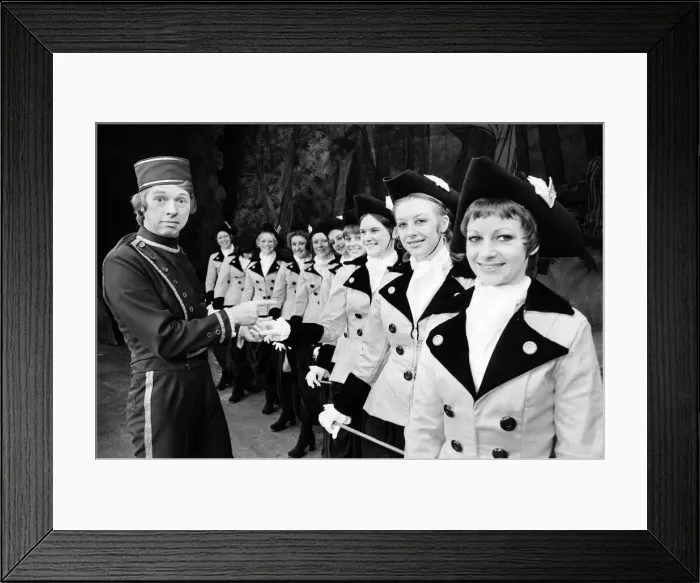 Framed Print : Cinderella, Pantomime, Photo-call, Alexandra Theatre, Birmingham, 19th December 1975 Framed Print : Cinderella, Pantomime, Photo-call, Alexandra Theatre, Birmingham, 19th December 1975