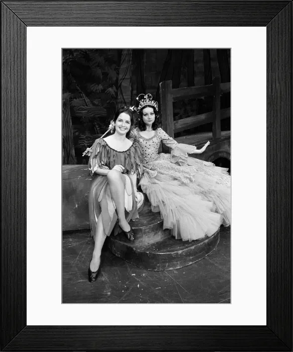 Framed Print : Cinderella, Pantomime, Photo-call, Alexandra Theatre, Birmingham, 19th December 1975 Framed Print : Cinderella, Pantomime, Photo-call, Alexandra Theatre, Birmingham, 19th December 1975