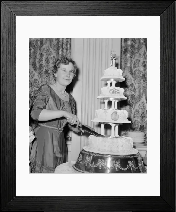Framed Print : The Miles Quad from, St Neots, Cambridgeshire, England, celebrate their 21st birthday Framed Print : The Miles Quad from, St Neots, Cambridgeshire, England, celebrate their 21st birthday