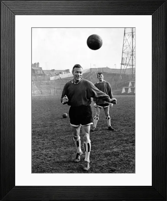 Framed Print : Newcastle United manager Charlie Mitten during a team training session. Circa 1960 Framed Print : Newcastle United manager Charlie Mitten during a team training session. Circa 1960