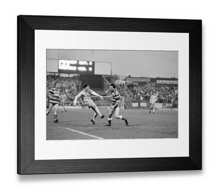 Framed Print : Coventry City 5-0 Sheffield Wednesday, League match at Highfield Road Framed Print : Coventry City 5-0 Sheffield Wednesday, League match at Highfield Road