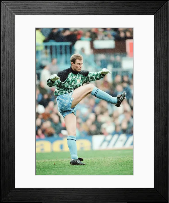 Framed Print : Coventry 5-1 Liverpool, Premier league match at Highfield Road