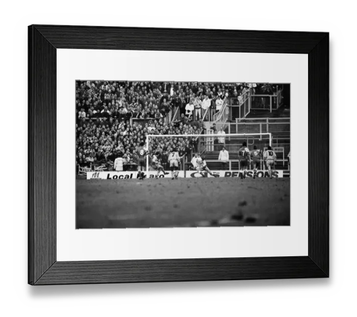 Framed Print : Coventry 5-1 Liverpool, Premier league match at Highfield Road