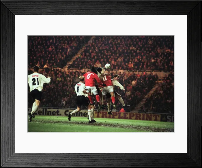Framed Print : English League Cup Match Middlesbrough 2 -1 Liverpool held at Riverside Stadium Framed Print : English League Cup Match Middlesbrough 2 -1 Liverpool held at Riverside Stadium