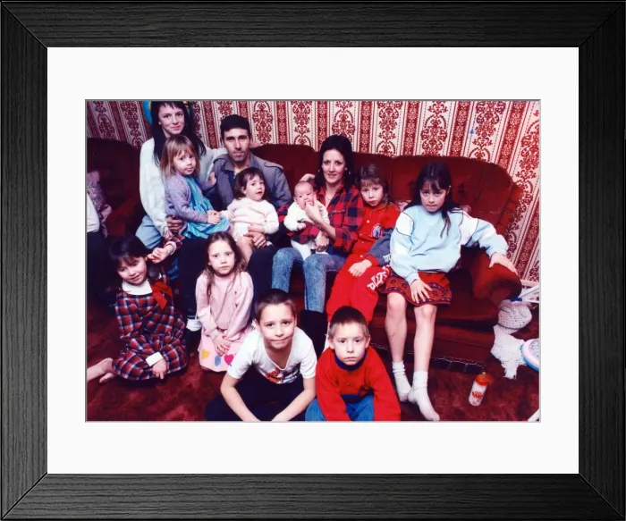 Framed Print : The Harvey Family, from Llanedeyrn, Cardiff, Wales, 4th February 1991 Framed Print : The Harvey Family, from Llanedeyrn, Cardiff, Wales, 4th February 1991