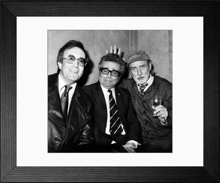 Framed Print : Prince Charles dines with The Goons at The Dorchester, London Framed Print : Prince Charles dines with The Goons at The Dorchester, London