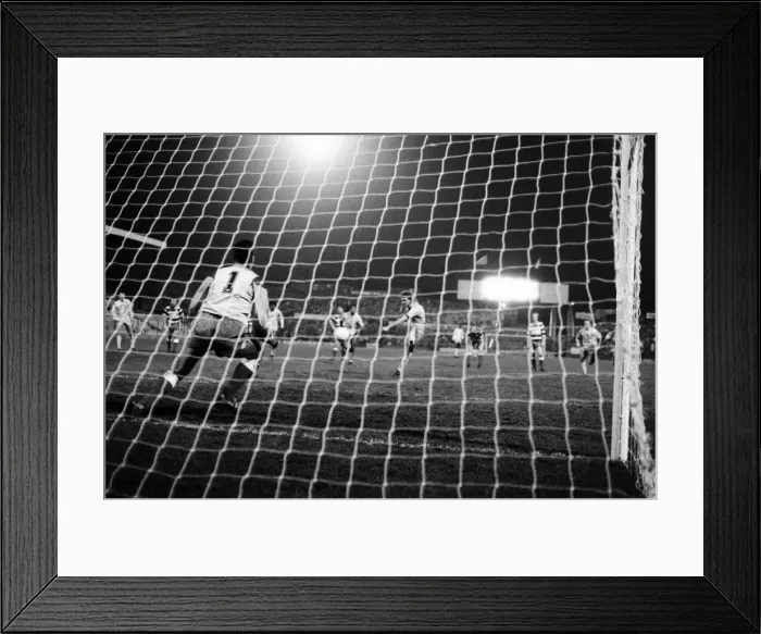 Framed Print : Coventry City 5-0 Sheffield Wednesday, League match at Highfield Road Framed Print : Coventry City 5-0 Sheffield Wednesday, League match at Highfield Road