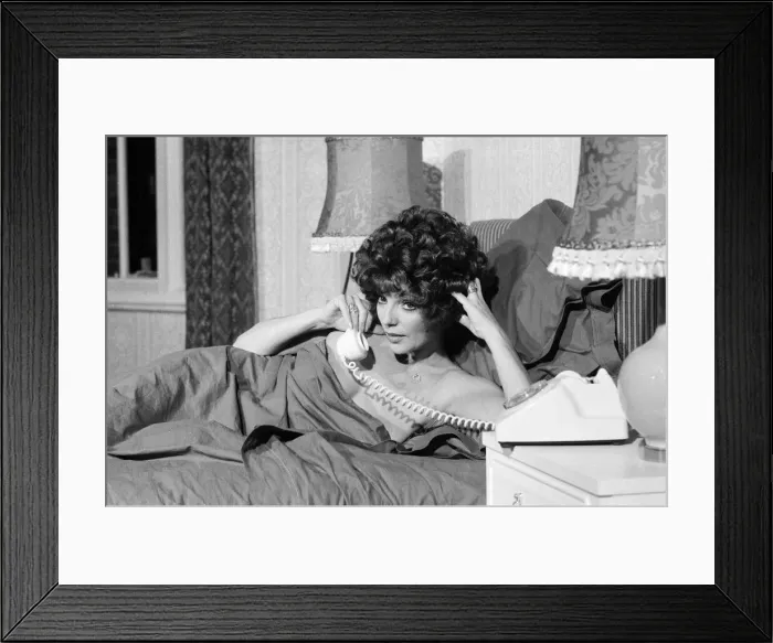 Framed Print : Joan Collins, actress on set of film Alfie Darling, pictured after filming love scene