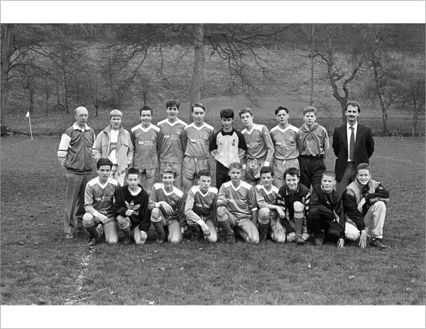 Laund Hill YMCA Under 15 Football Team, play in the Gelpack Junior Sunday League