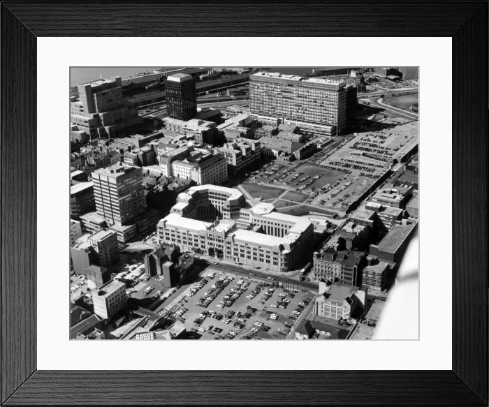 Framed Print : Aerial Views of Liverpool, Merseyside, 11th June 1987 Framed Print : Aerial Views of Liverpool, Merseyside, 11th June 1987