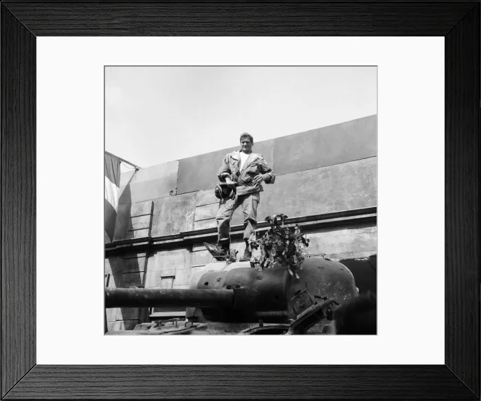 Framed Print : Rod Taylor, on a Sherman tank, on the set of MGMs new film The Liquidator