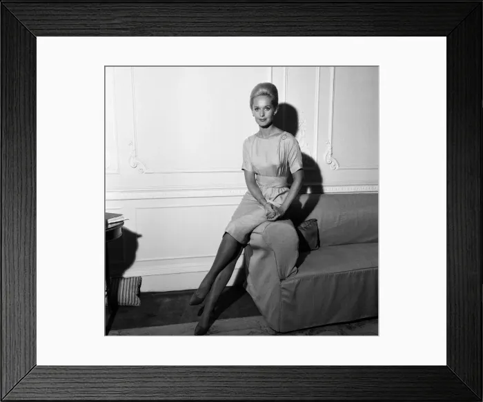 Framed Print : Tippi Hedren at Claridges Hotel. 23rd August 1963 Framed Print : Tippi Hedren at Claridges Hotel. 23rd August 1963