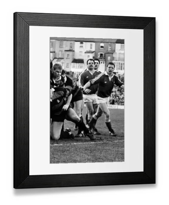 Framed Print : Llanelli rugby player David Fox. 27th March 1988 Framed Print : Llanelli rugby player David Fox. 27th March 1988
