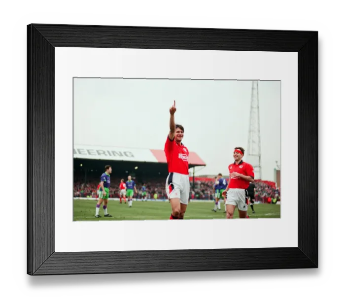 Framed Print : Middlesbrough 3-0 Bristol City, league division one match at Ayresome Park