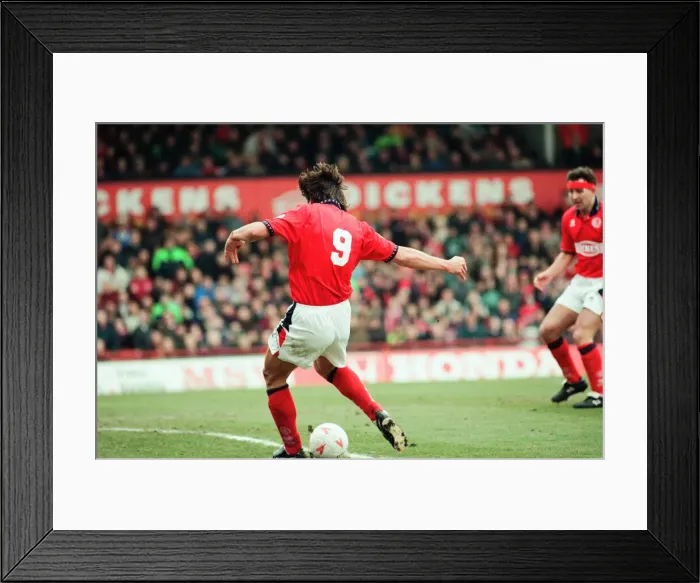 Framed Print : Middlesbrough 3-0 Bristol City, league division one match at Ayresome Park
