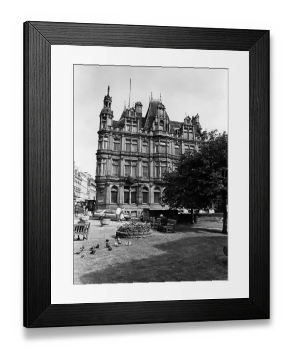 Framed Print : Wengers Department Store, Grainger Street, Newcastle, 20th March 1989