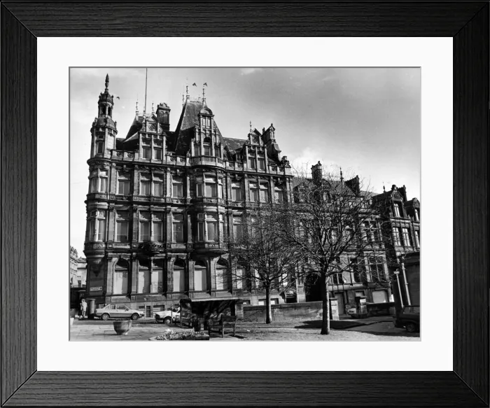 Framed Print : Wengers Department Store, Grainger Street, Newcastle, 20th March 1989 Framed Print : Wengers Department Store, Grainger Street, Newcastle, 20th March 1989