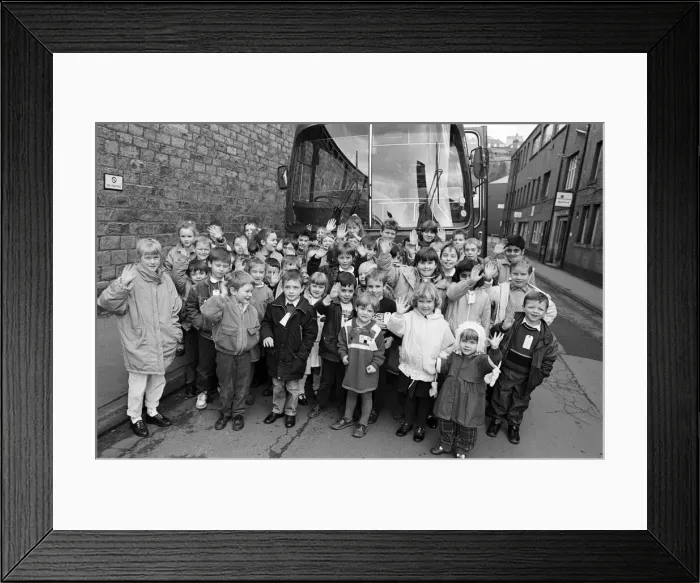 Framed Print : Some 50 children whose parents work at Peabody Holmes about to board the coach to see Ken Framed Print : Some 50 children whose parents work at Peabody Holmes about to board the coach to see Ken