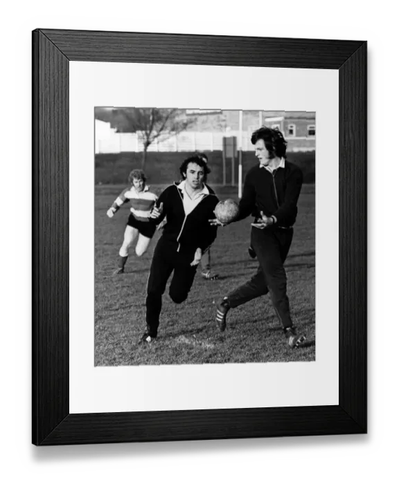 Framed Print : Trefor Evans, Swansea RFC. 5th December 1974