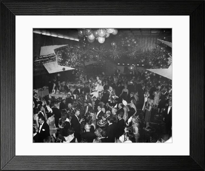 Framed Print : New Years Eve Ball held at The Leofric Hotel, Coventry. 31st December 1963