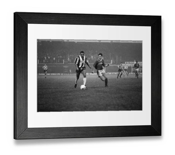 Framed Print : West Brom 1-0 Charlton, FA Cup match at The Hawthorns, Saturday 27th January 1990