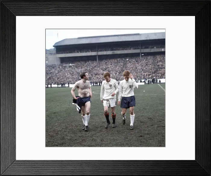 Framed Print : Scotland v England international match at Hampden Park. Players walk off at the end