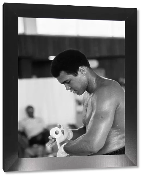 Muhammad Ali training at the Hotel Concord in the Catskill Mountain